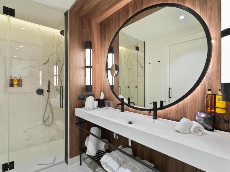 Hotel H10 Madison
