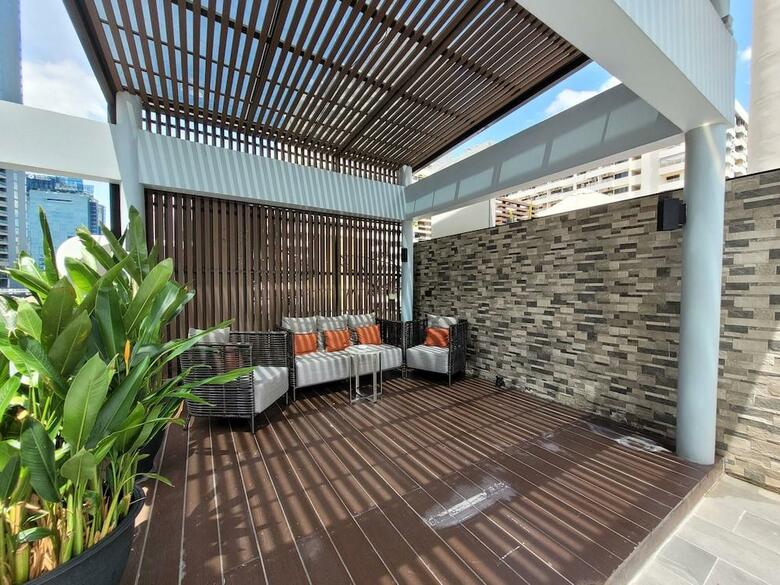 Hotel Citrus Suites Sukhumvit 6 By Compass Hospitality