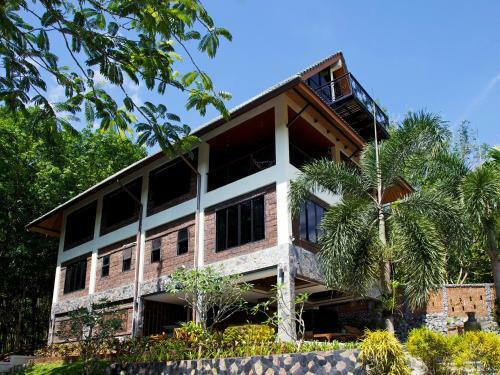 Thara Bayview Villa
