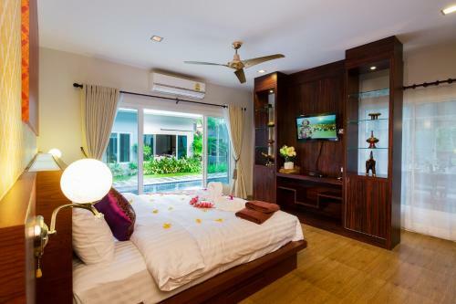 Villa Irawan House