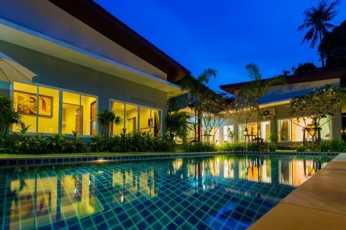 Villa Irawan House