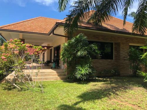 Baan Santi Villa