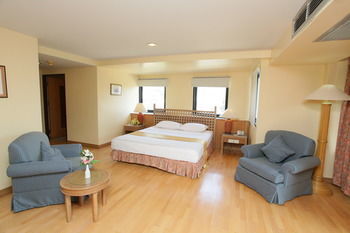 Pin Hotel