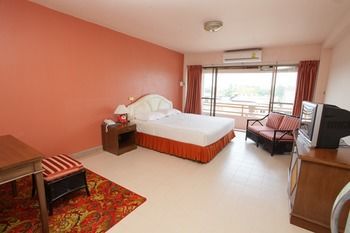 Pin Hotel