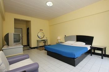 Pin Hotel