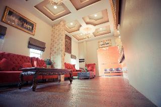 Hotel The Train Resort And Spa