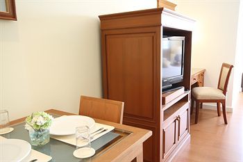 Kameo Grand Hotel & Serviced Apartment, Rayong