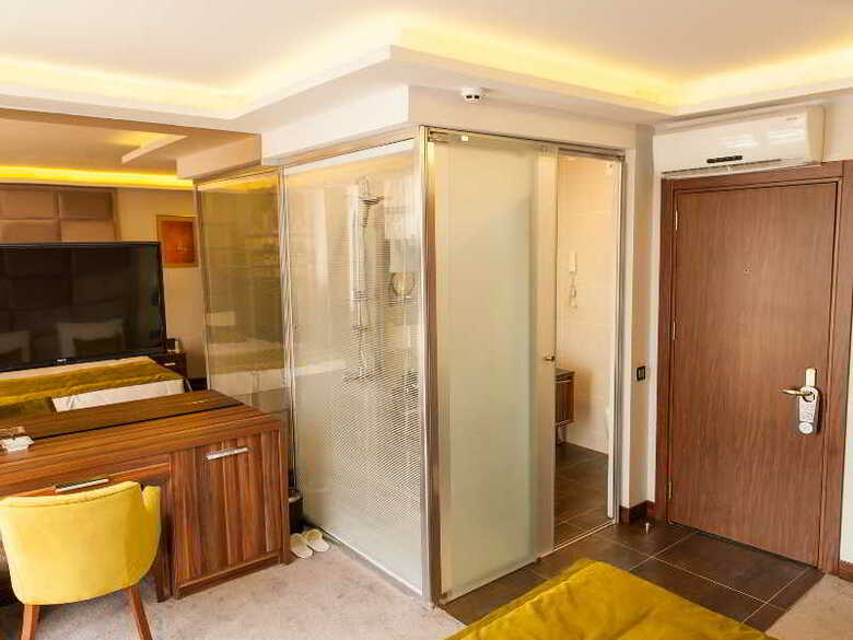 The22 Hotel