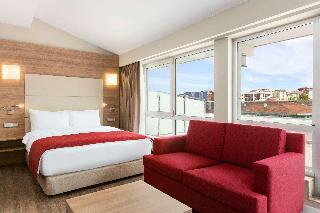 Ramada Encore By Wyndham Istanbul Kartal Hotel