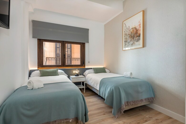 Apartamentos Can Rub�