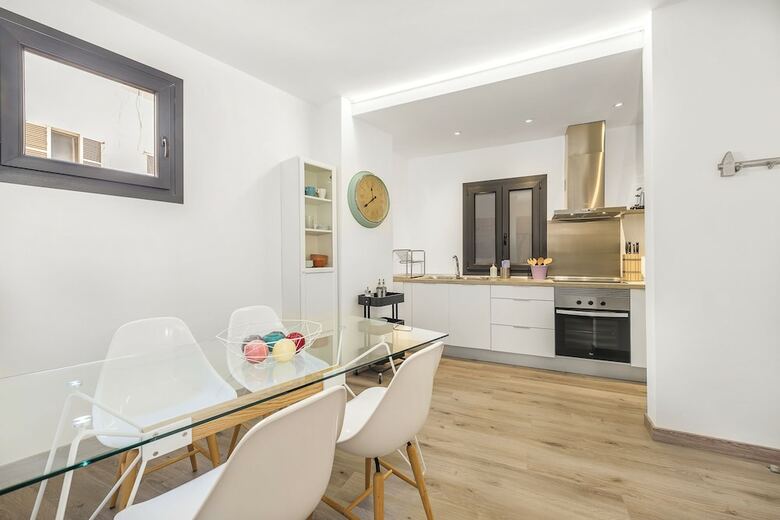 Apartamentos Can Rub�