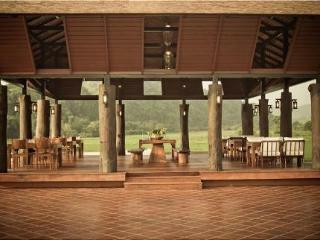 Hotel Manee Dheva Resort & Spa