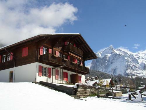Apartamentos Chalet Aiiny