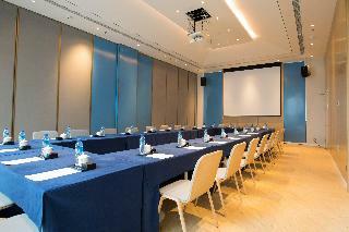 Hotel Holiday Inn Express Guizhou Qinglong