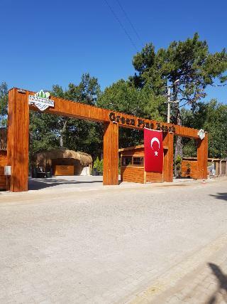 Hotel Green Pine Beach & Bungalows Luxury Concept