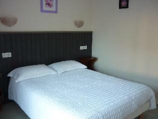 Hotel Logis H�tel Le Relais de Beaucemaine