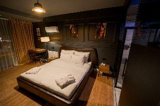 The Kayser? Loft Hotel