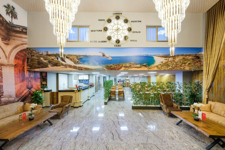 Grand Gulluk Hotel