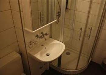Hitrental Letzigrund - Apartment