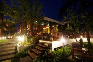 Hotel Tri-shawa Resort