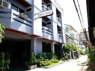 Hotel Alley Hua Hin
