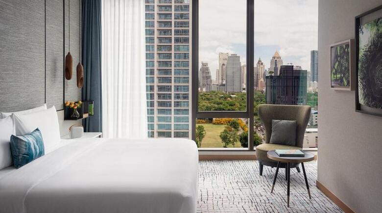 Kimpton Maa-lai Hotel Bangkok