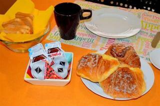 Bed & Breakfast Check-inn Rooms