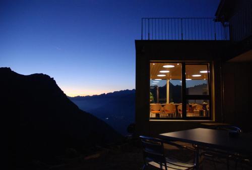 Hotel / Berggasthaus Wasenalp