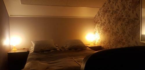 Hostal Dessans Caf� & Logi