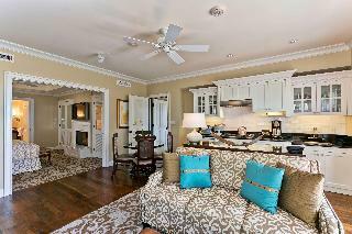 Hotel Beach Village At The Del, Curio Collection