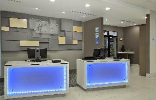 Hotel Holiday Inn Express And Suites Columbus North