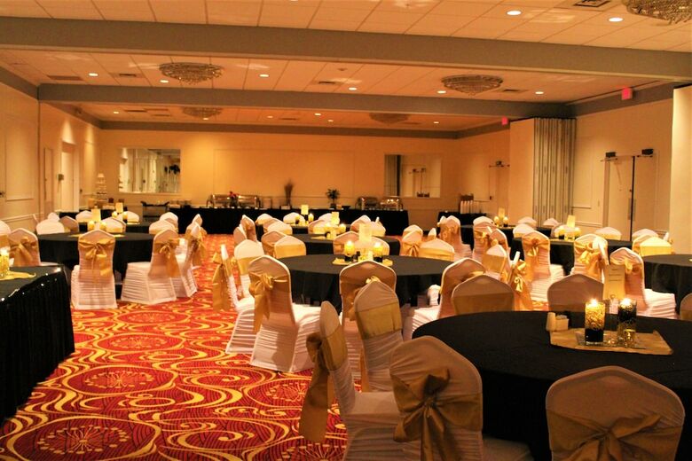Hotel Ramada Cedar Rapids