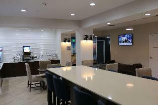 Hotel Best Western Plus Commerce Parkway Inn & Suites