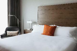 Revel Hotel Des Moines Urbandale, Tapestry Collect