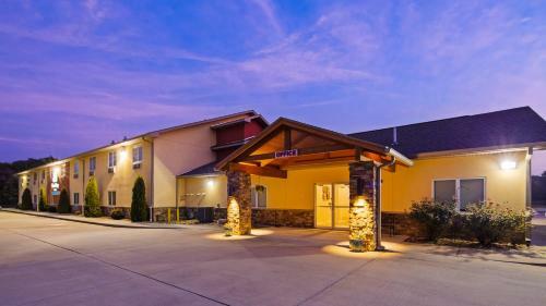Surestay Hotel By Best Western Whittington