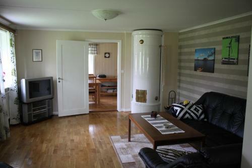 Flahult Holiday Home