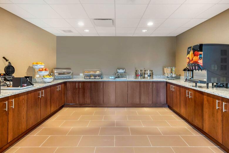 Hotel Comfort Inn Suites