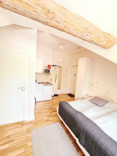 Hostal R�da Magasinet