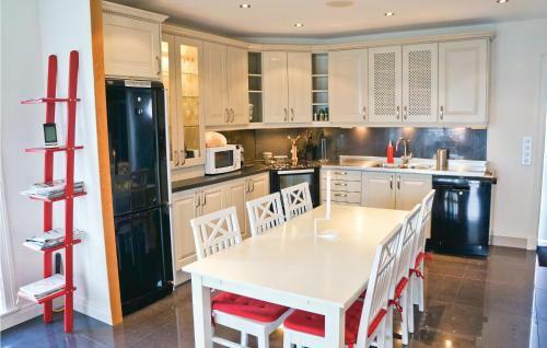 Holiday Home S�r�ngsliden M�nsarp III