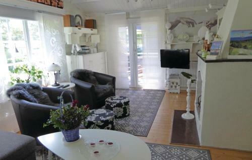 Holiday Home V�stra Myrsk�ren B�lsta