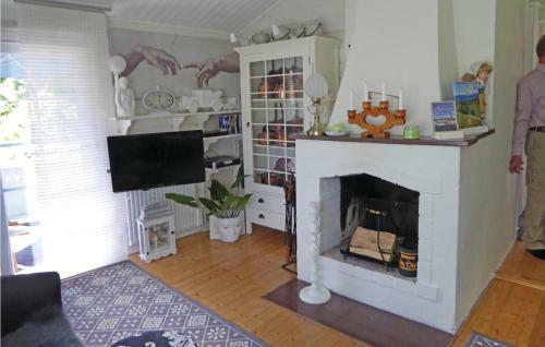 Holiday Home V�stra Myrsk�ren B�lsta