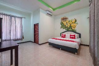 Hotel Oyo 752 Green Resort