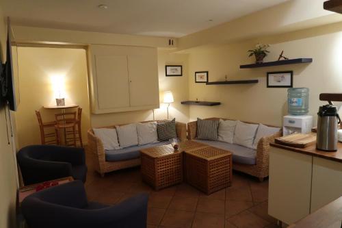 Hotel Aveny Bed & Breakfast