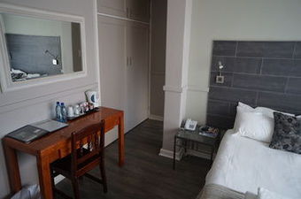 Hostal 314 On Clark Guest House