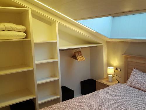 Apartamento Renttarter Atic de Luxe 8pax