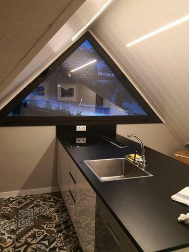 Apartamento Renttarter Atic de Luxe 8pax