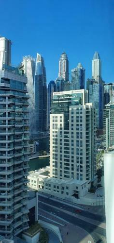 2 Bedroom Apartment In Marina Diamond 4