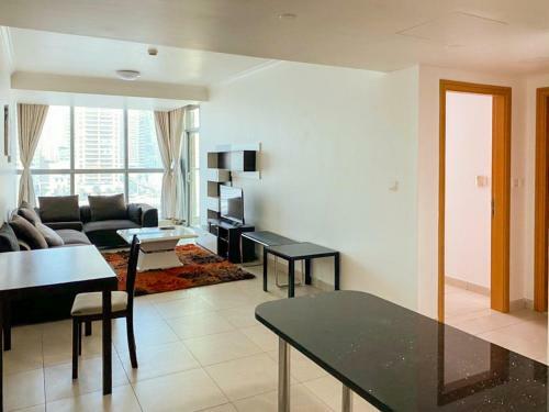 Apartamento Modern Suite In A Vibrant Area With Skyline Views