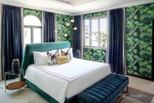 Dream Inn - Los Palma's Beachfront Villa