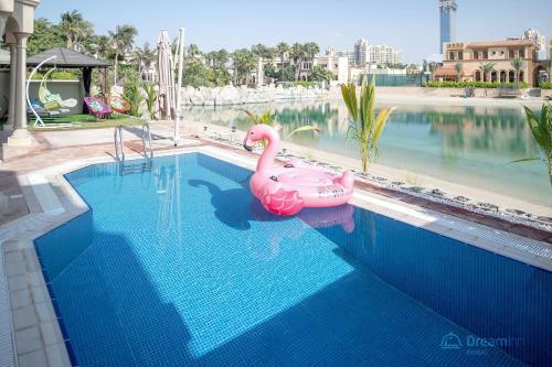 Dream Inn - Los Palma's Beachfront Villa